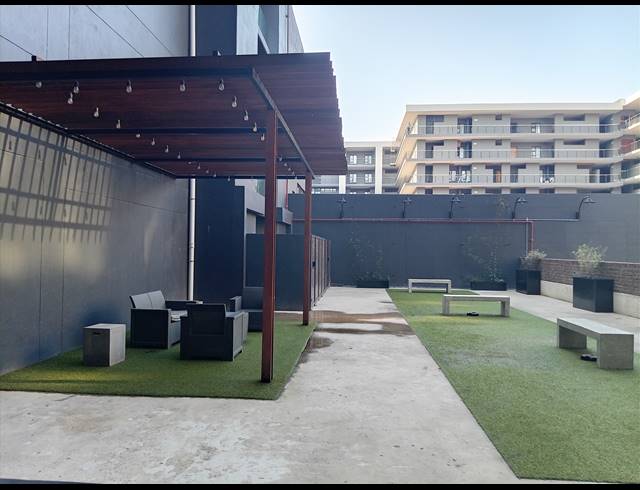 1 BEDROOM APARTMENT TO LET IN UMHLANGA RIDGE